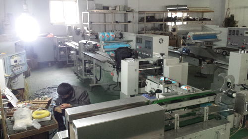 誠(chéng)信鑄就品質(zhì)，專業(yè)成就未來(lái)——青微衛(wèi)生紙包裝機(jī)械廠家的設(shè)備與服務(wù)